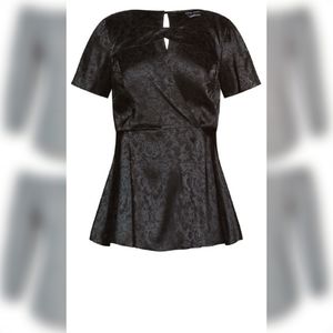 City Chic Plus Size 14 Decollete Knot Top